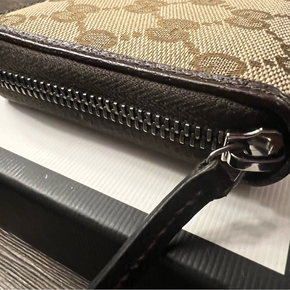 Authentic GG Gucci long zipper wallet with box and dusty! - Picture 5 of 12